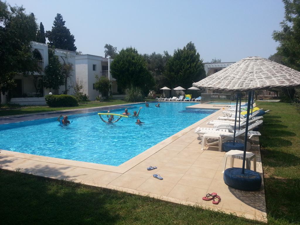 Muskebi Apart Otel Ortakent Exterior photo