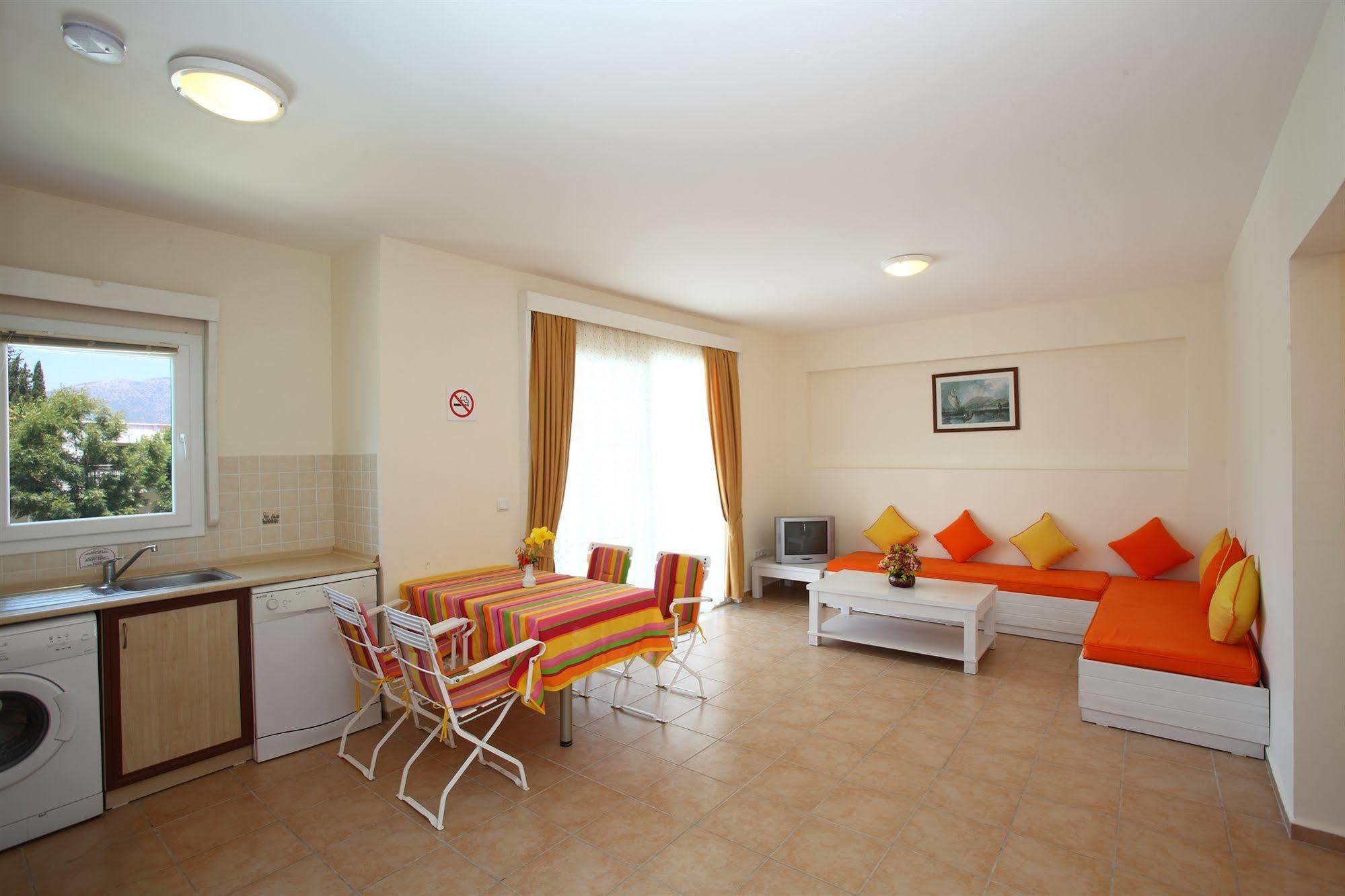 Muskebi Apart Otel Ortakent Exterior photo