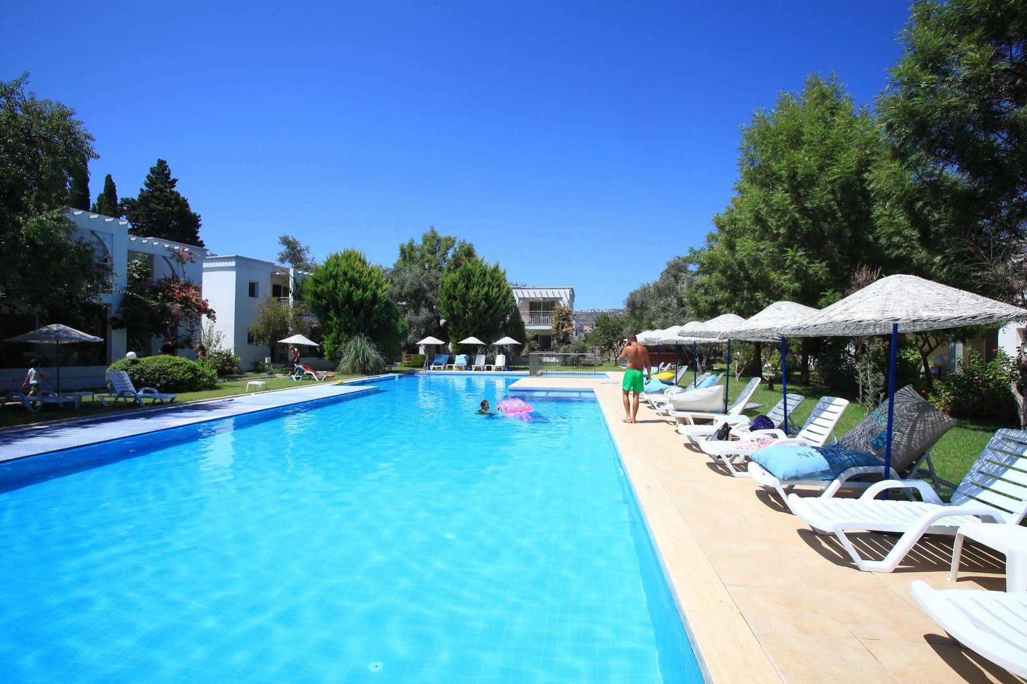 Muskebi Apart Otel Ortakent Exterior photo